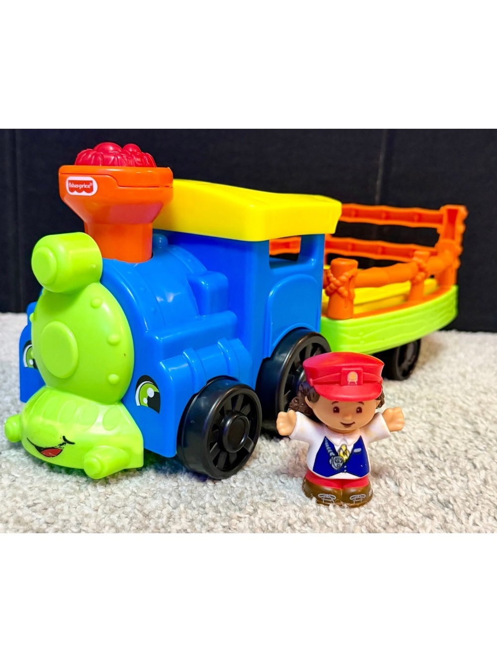 Fisher-Price Little People Choo-Choo Zoo Train with Conductor Kathy Figure Set